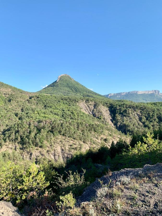 Gite De Charme Le Val Mellis Classe 3 Etoiles Dans La Douceur Provencale Vaumeilh エクステリア 写真