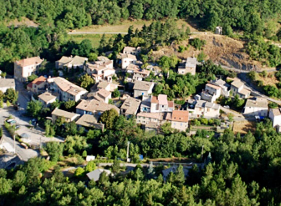 Gite De Charme Le Val Mellis Classe 3 Etoiles Dans La Douceur Provencale Vaumeilh エクステリア 写真